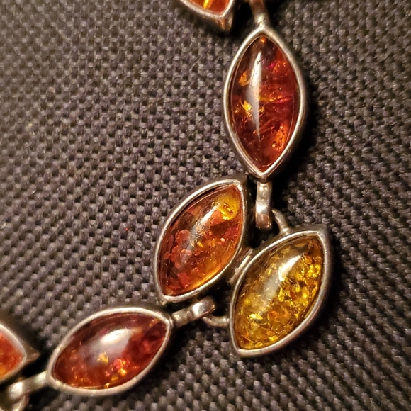 Natural Amber bracelet - Picture 2 of 4
